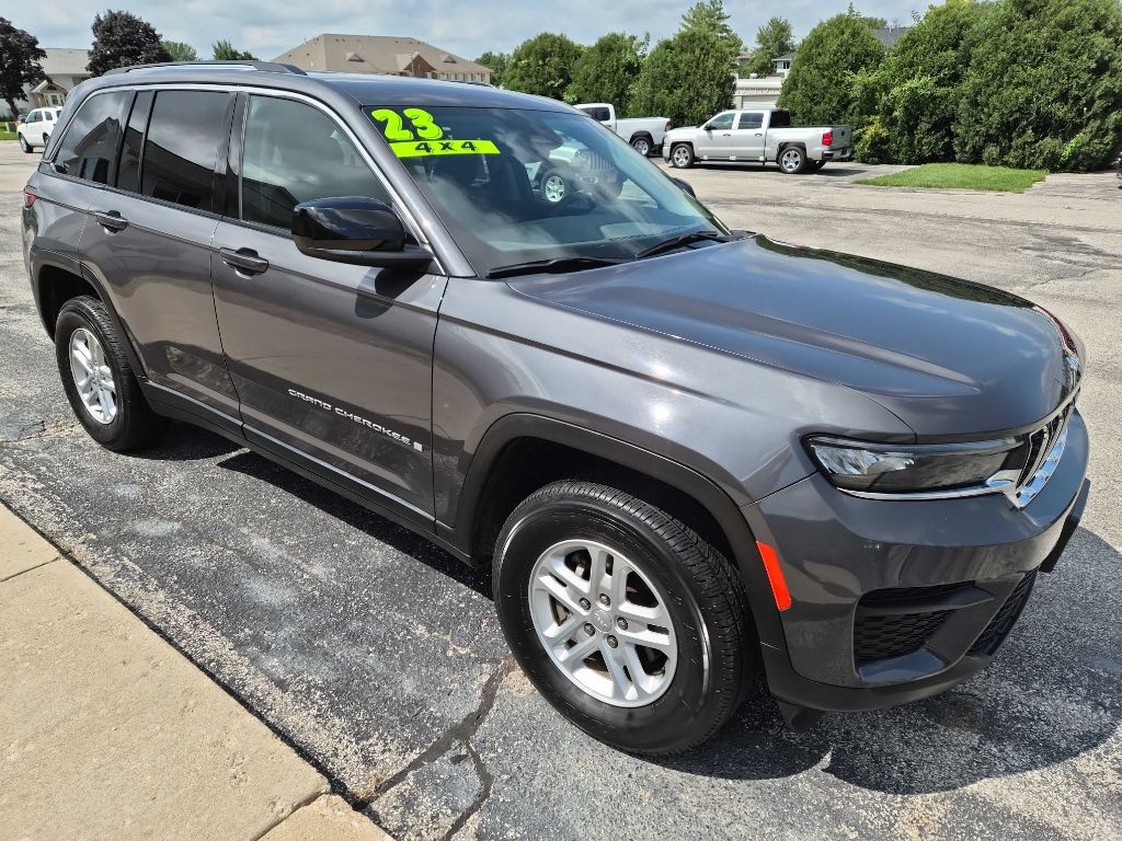 2023 Jeep Grand Cherokee Image 1
