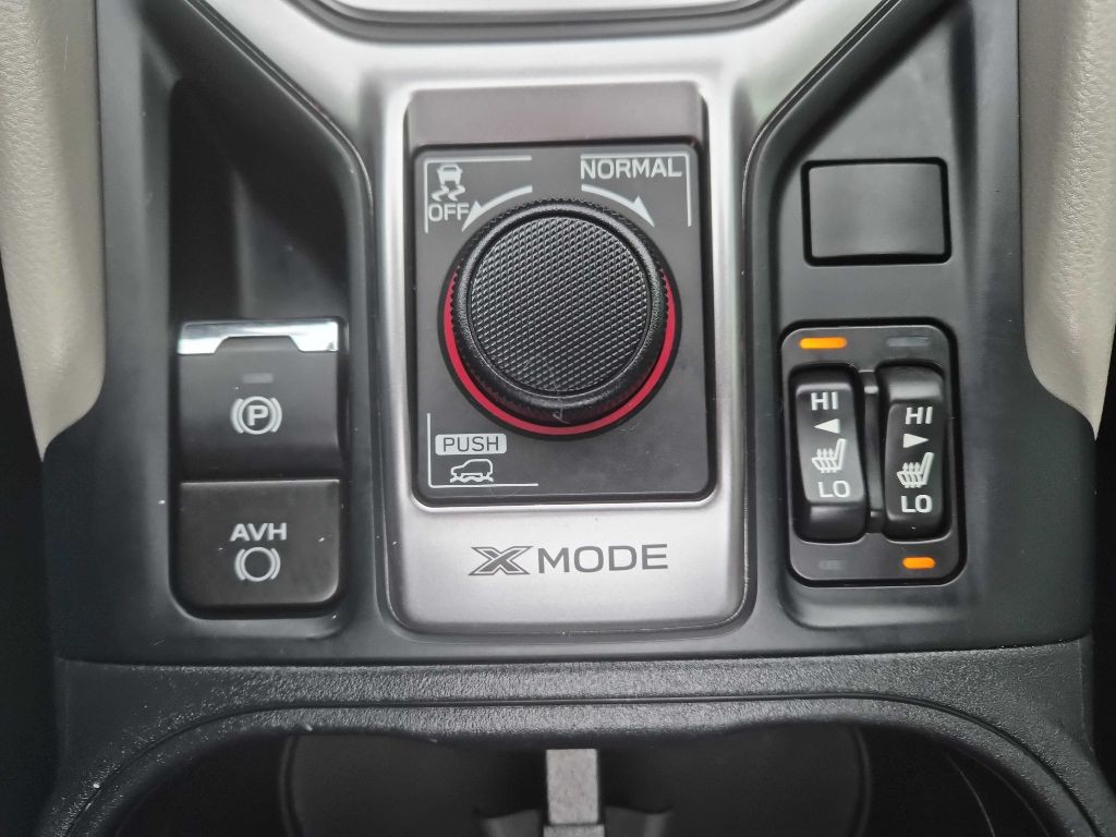 2022 Subaru Forester Image 12