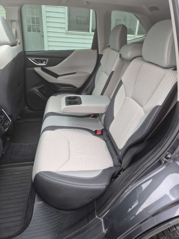 2022 Subaru Forester Image 16