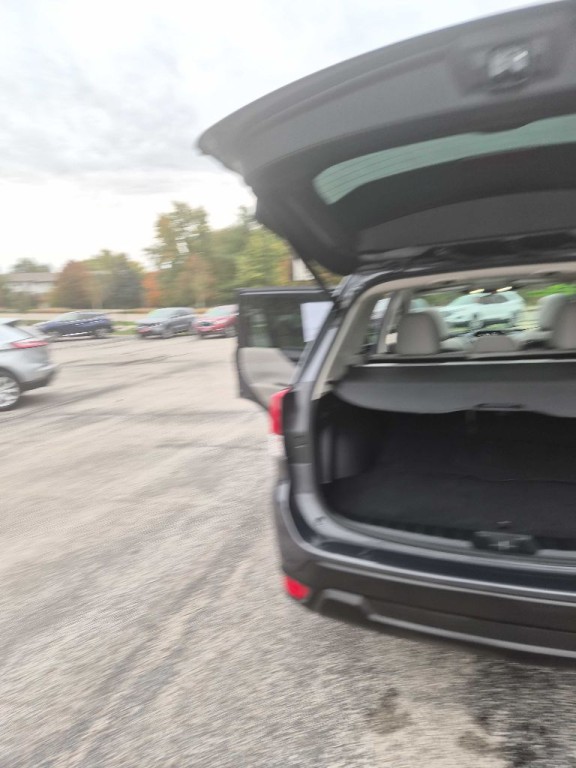 2022 Subaru Forester Image 17