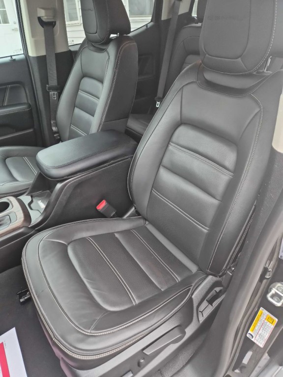 2022 GMC Canyon Image 11