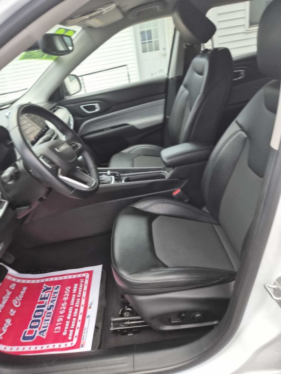 2022 Jeep Compass Image 10