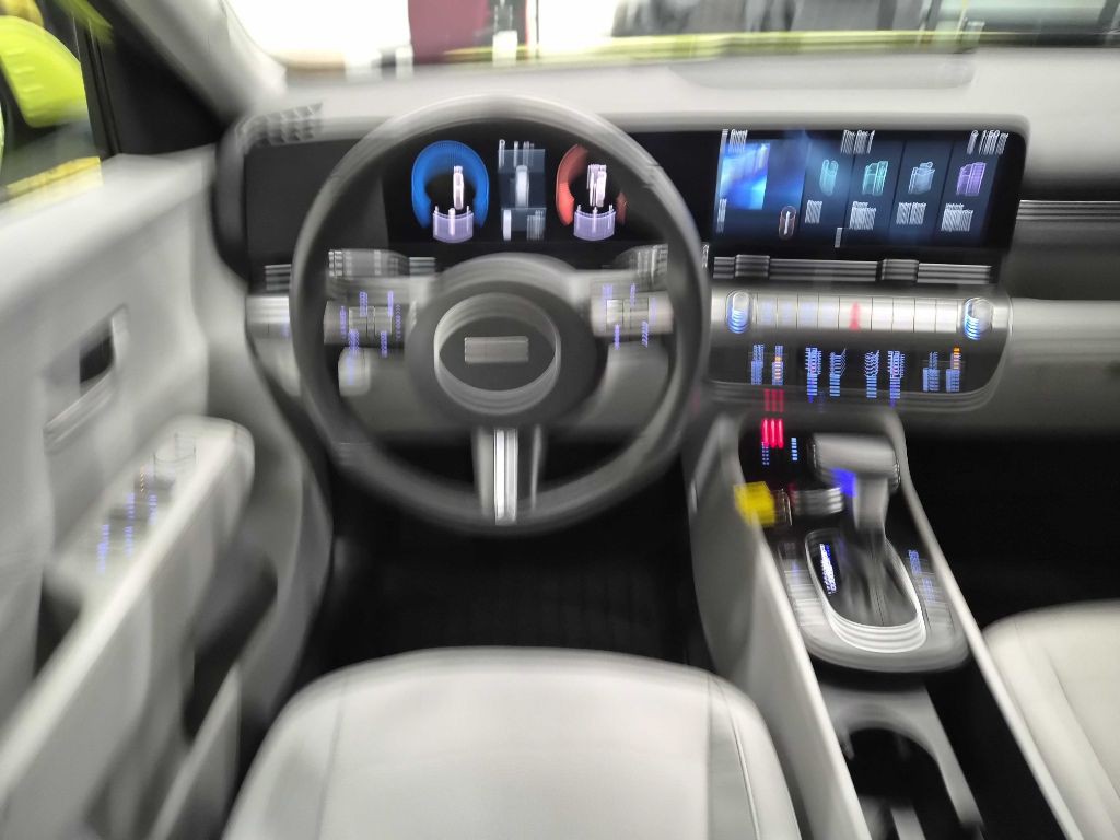 2025 Hyundai Kona Image 6