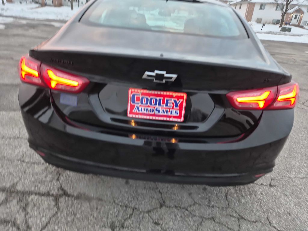 2024 Chevrolet Malibu Image 5