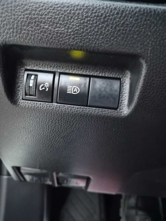 2019 Toyota Rav4 Image 11