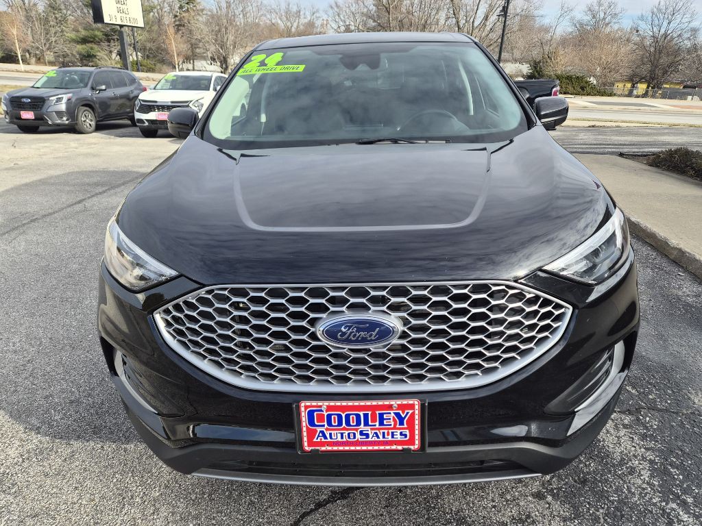 2024 Ford Edge Image 2