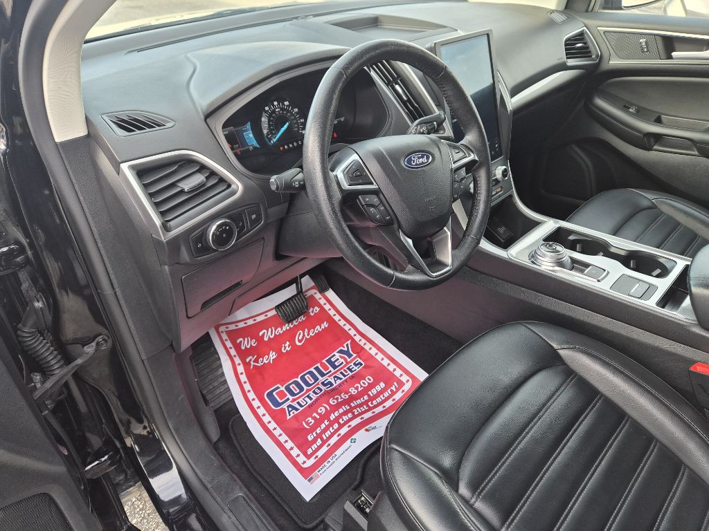 2024 Ford Edge Image 6