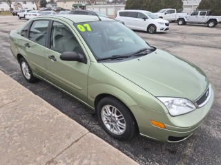 Image for 2007 Ford Focus ZX4- ID: 7142073