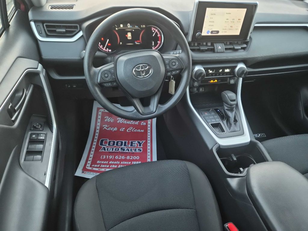 2024 Toyota Rav4 Image 6