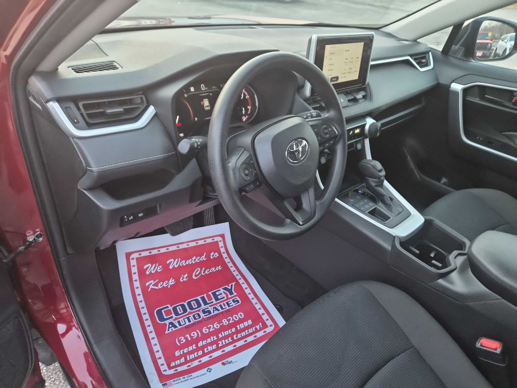 2024 Toyota Rav4 Image 7