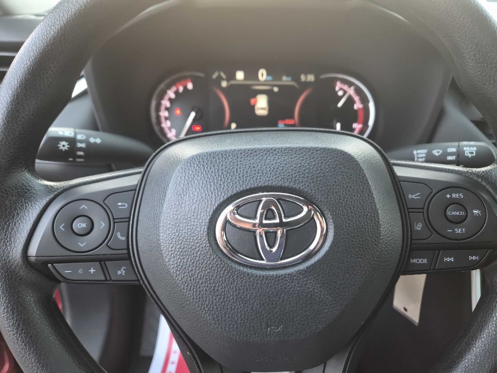 2024 Toyota Rav4 Image 8