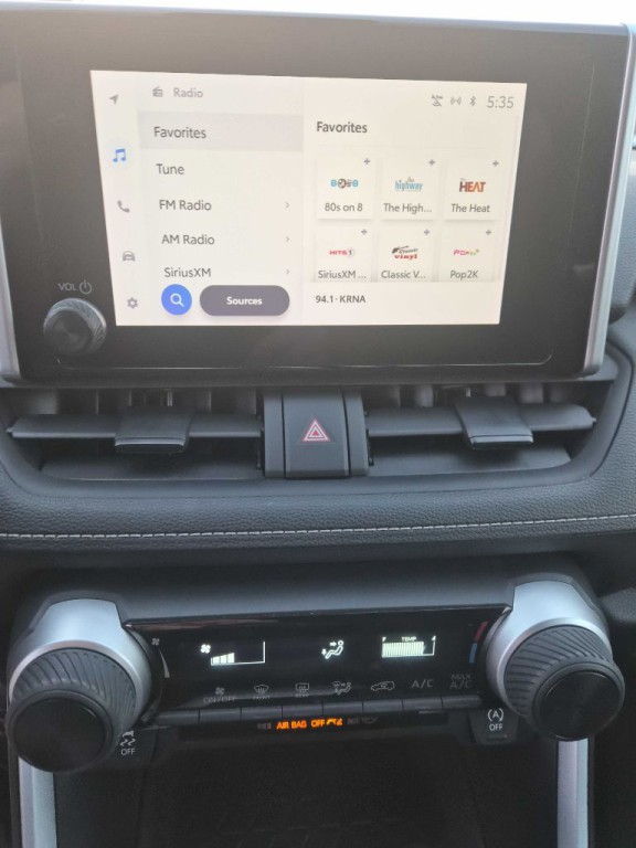 2024 Toyota Rav4 Image 9