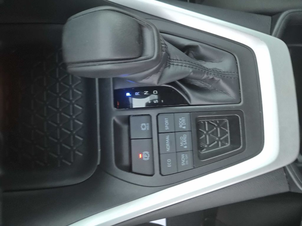 2024 Toyota Rav4 Image 10