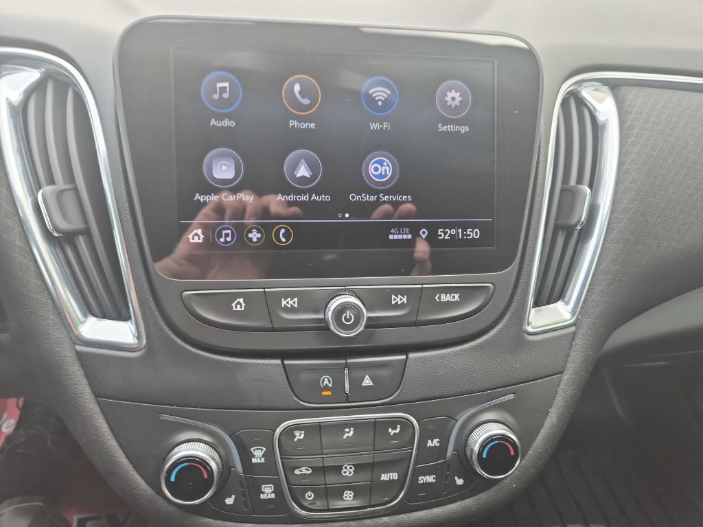 2020 Chevrolet Malibu Image 8