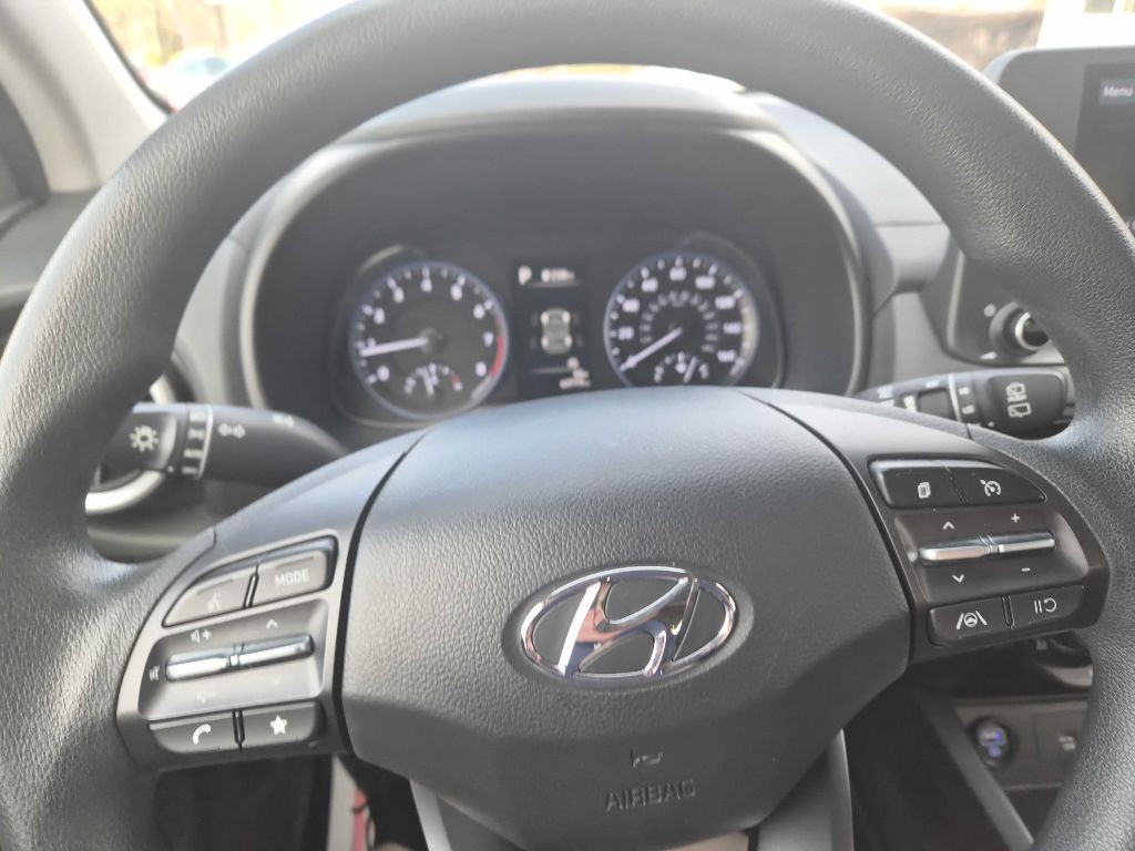 2023 Hyundai Kona Image 10