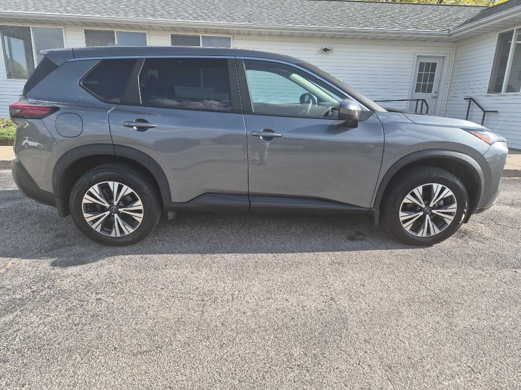 2023 Nissan Rogue Image 2