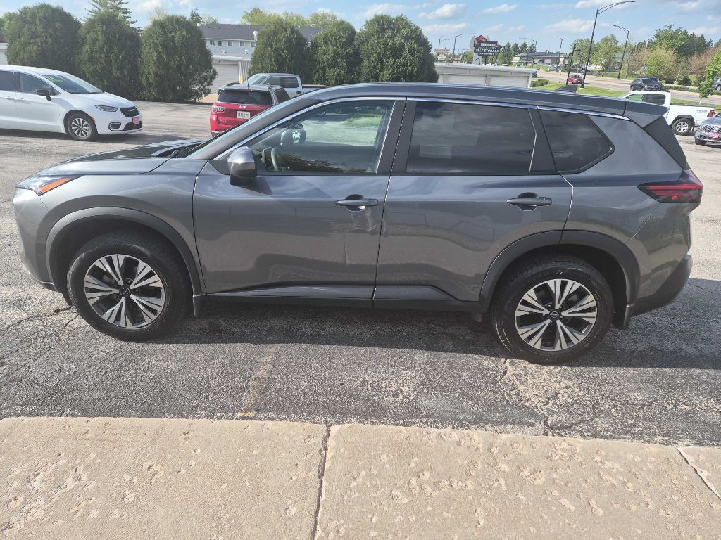2023 Nissan Rogue Image 4