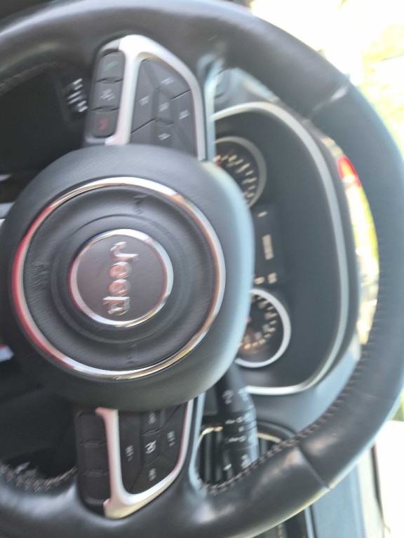2018 Jeep Compass Image 9