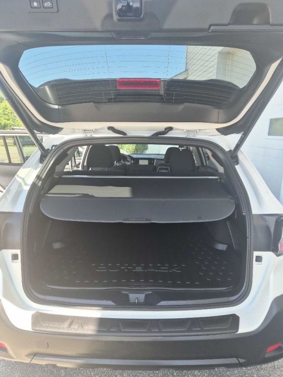 2023 Subaru Outback Image 7