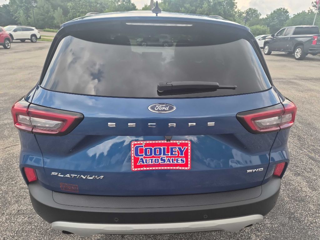 2023 Ford Escape Image 2