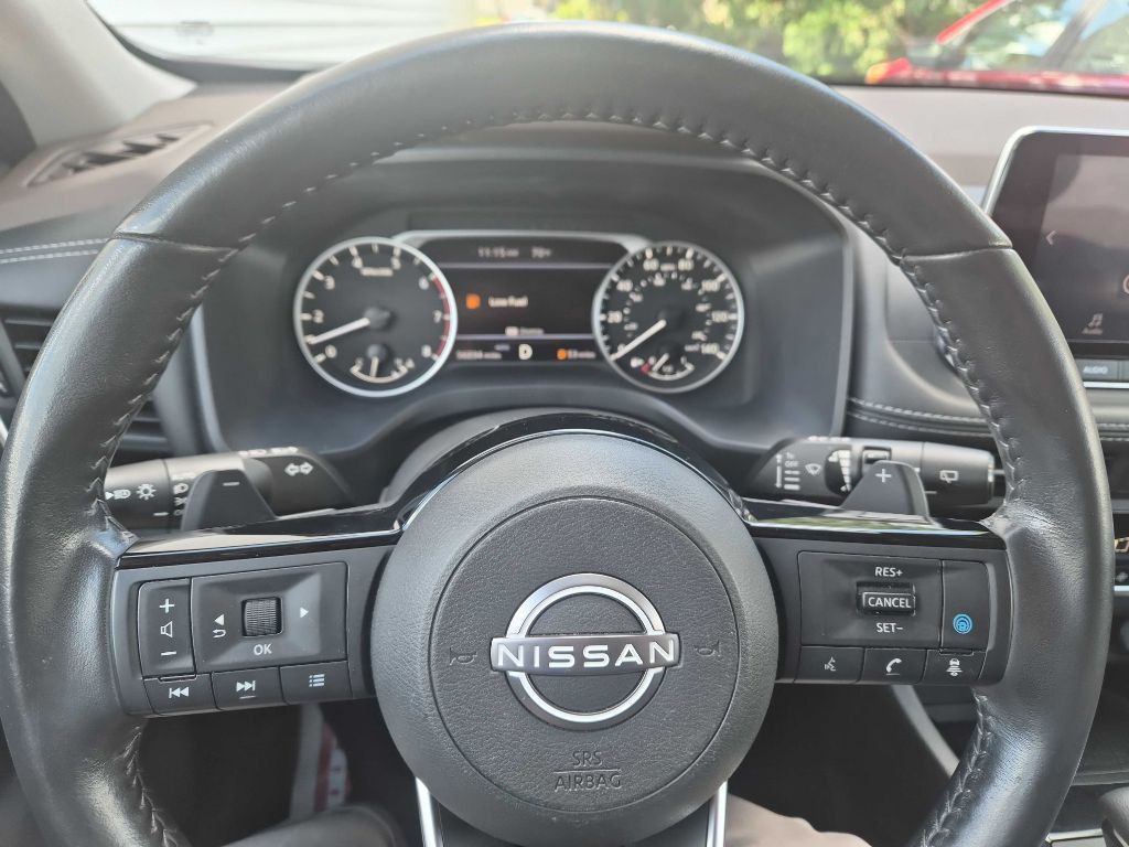 2023 Nissan Rogue Image 13