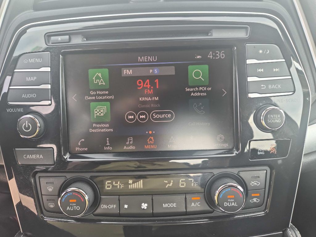 2022 Nissan Maxima Image 8