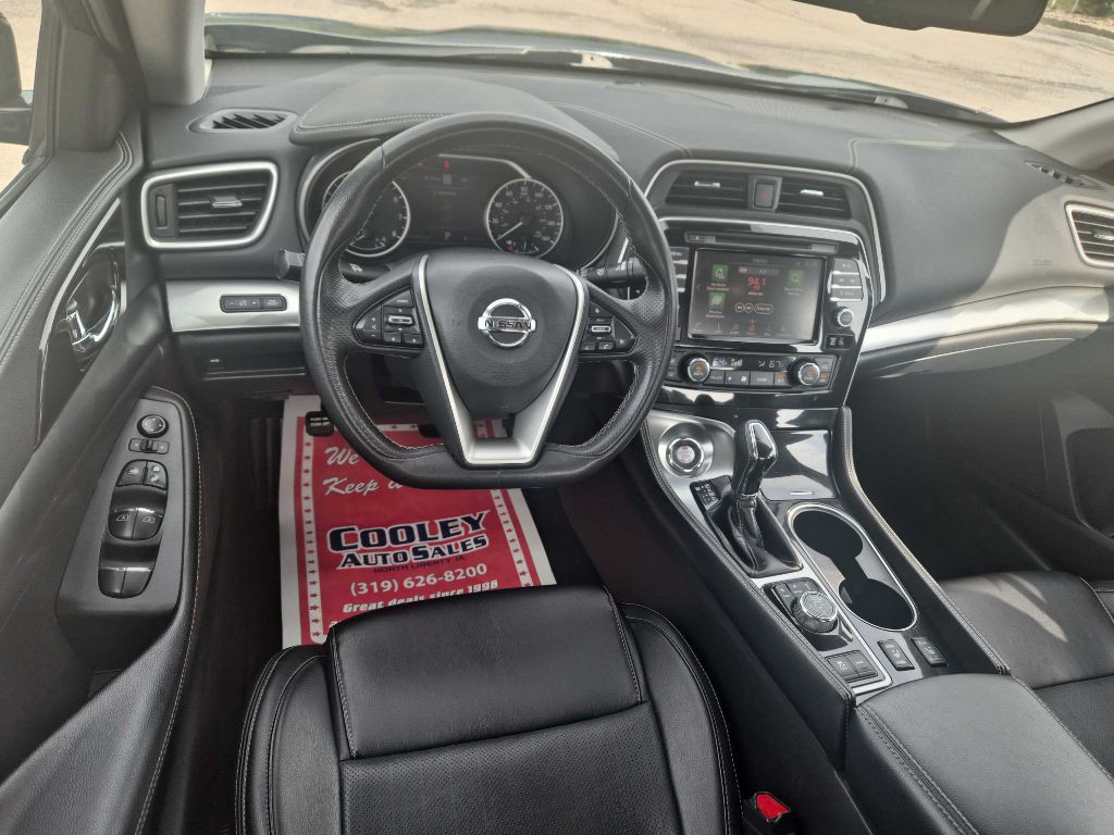 2022 Nissan Maxima Image 7