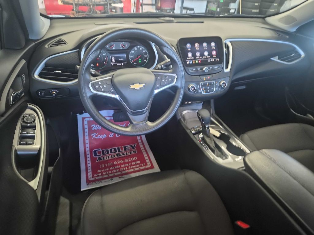 2024 Chevrolet Malibu Image 7