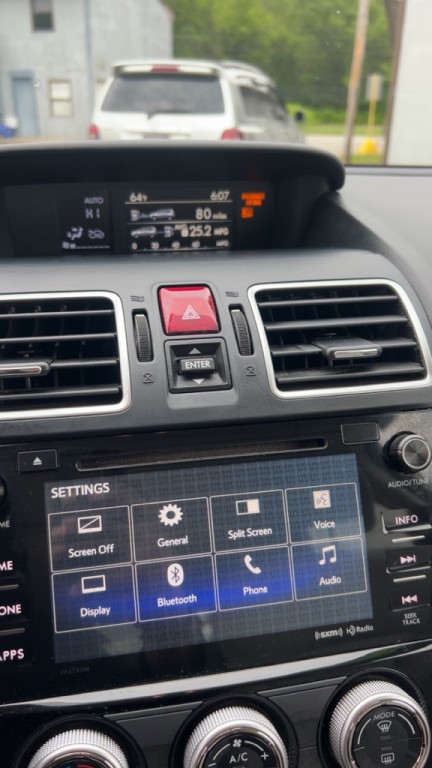 2017 Subaru Forester Image 14