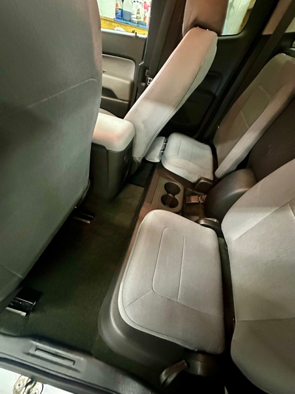 2016 Chevrolet Colorado Image 12