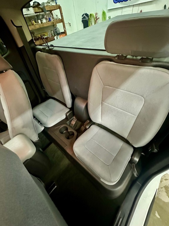 2016 Chevrolet Colorado Image 13