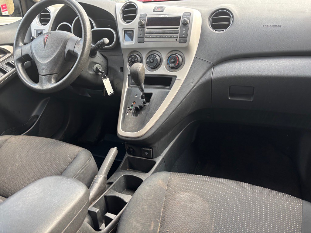 2009 Pontiac Vibe Image 6