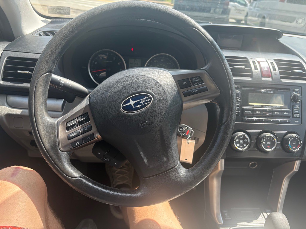 2014 Subaru Forester Image 13