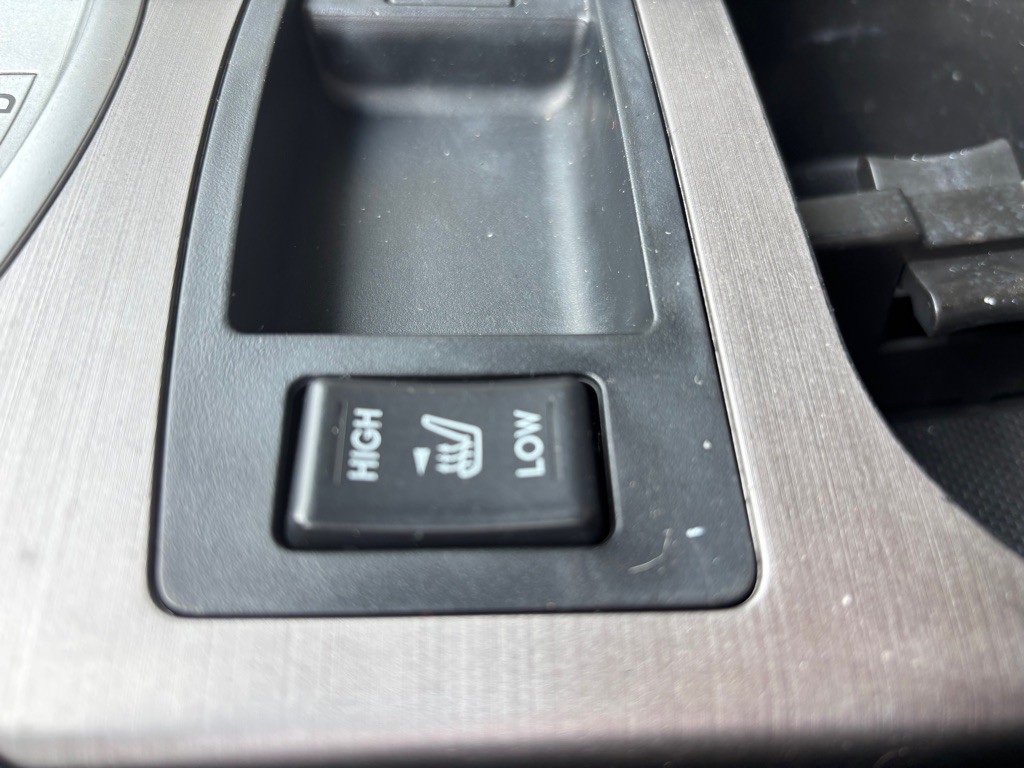 2013 Subaru Outback Image 10