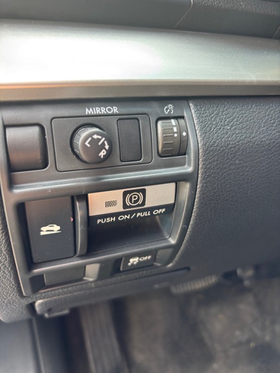 2013 Subaru Outback Image 13