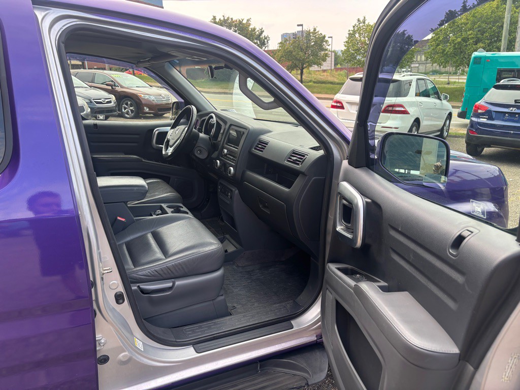 2007 Honda Ridgeline Image 10
