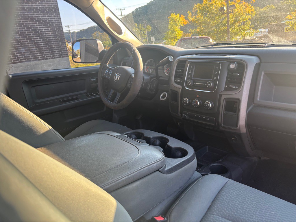 2016 RAM 2500 Image 4