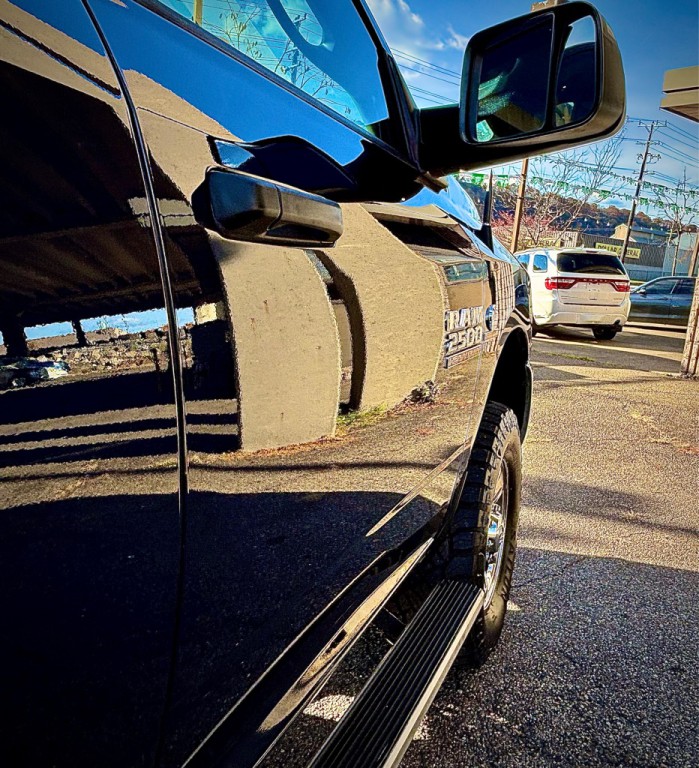 2016 RAM 2500 Image 28