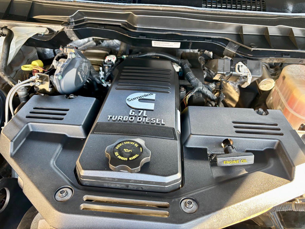 2016 RAM 2500 Image 10