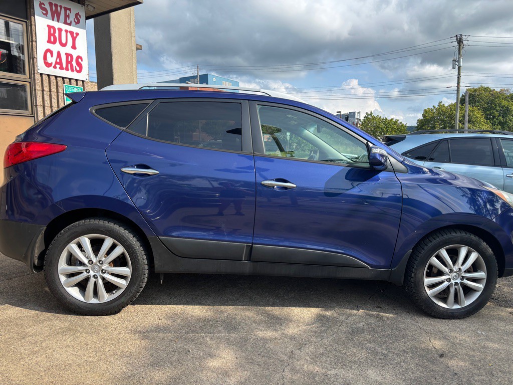 2013 Hyundai Tucson Image 4