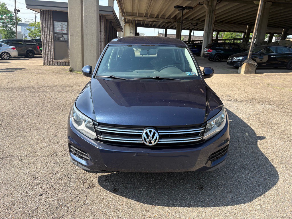 2014 Volkswagen Tiguan Image 2