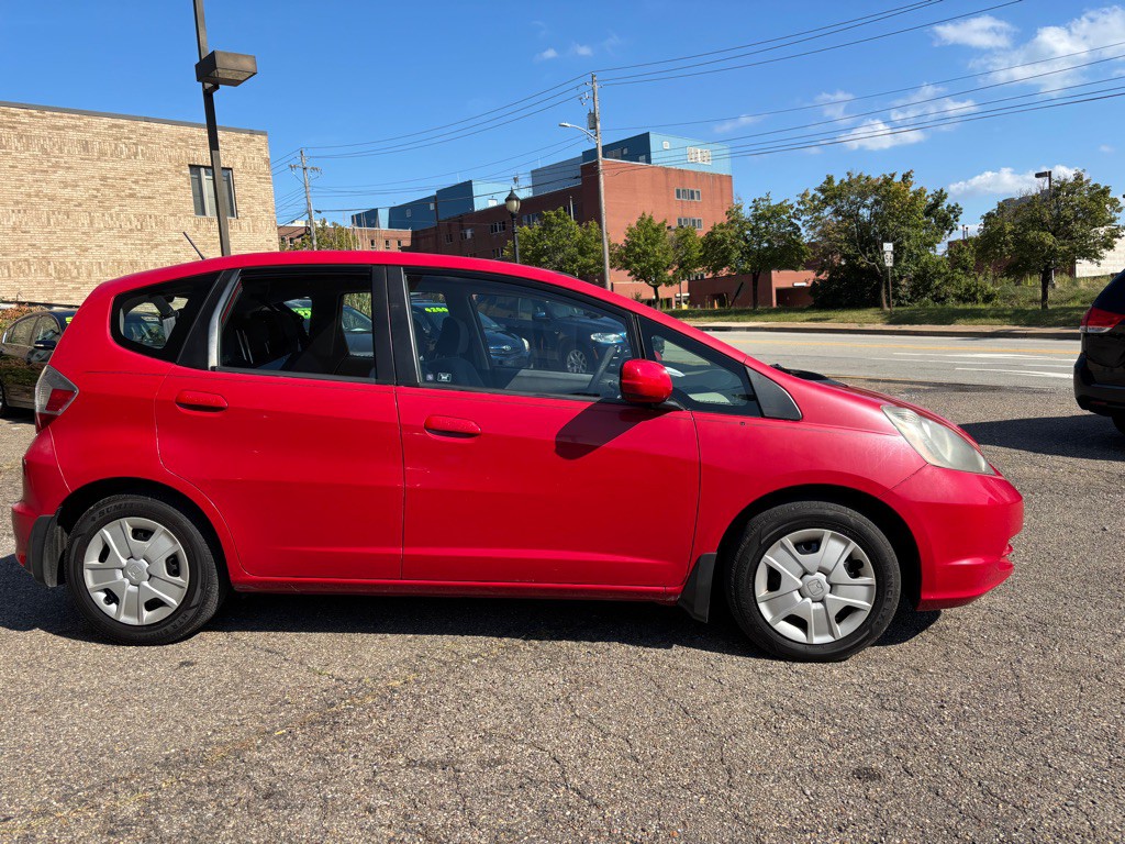 2012 Honda Fit Image 1