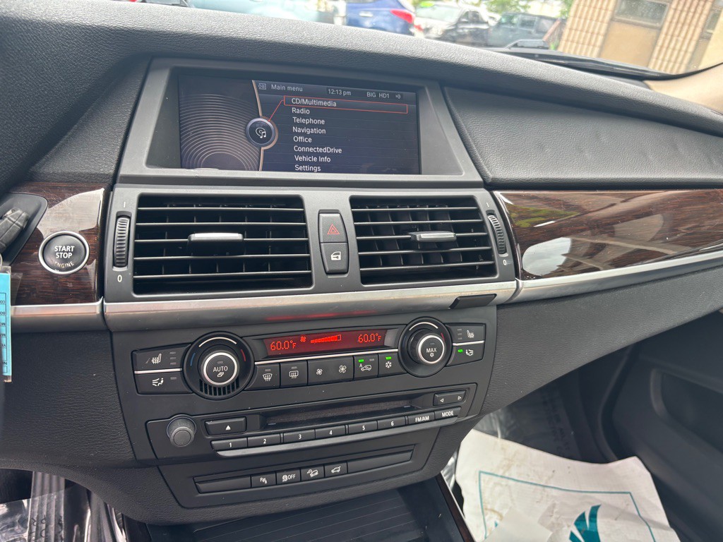 2013 BMW X5 Image 14