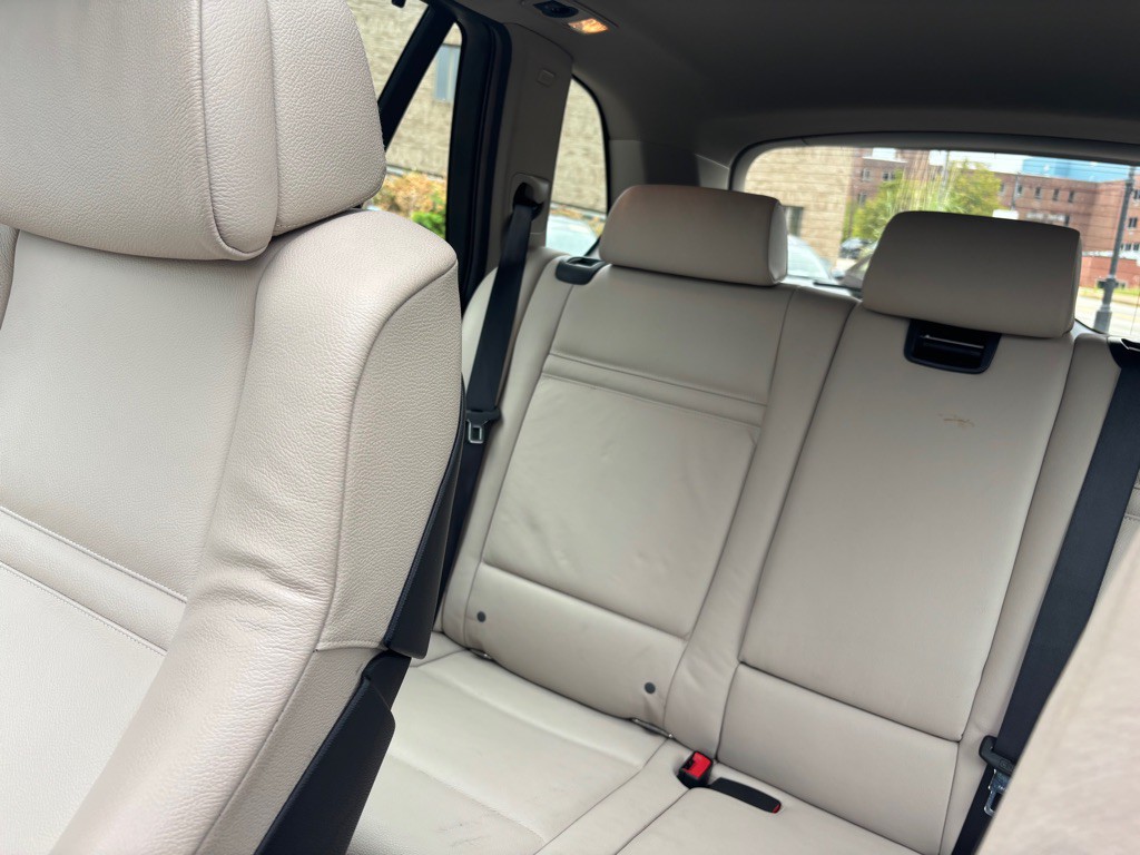 2013 BMW X5 Image 23