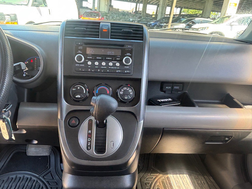 2010 Honda Element Image 12
