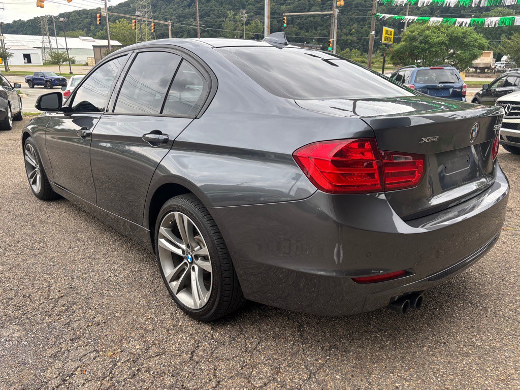 2014 BMW 3 Series Image 6