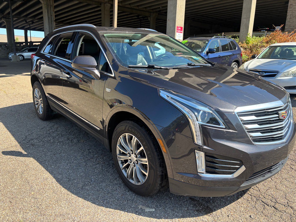 2017 Cadillac XT5 Image 1