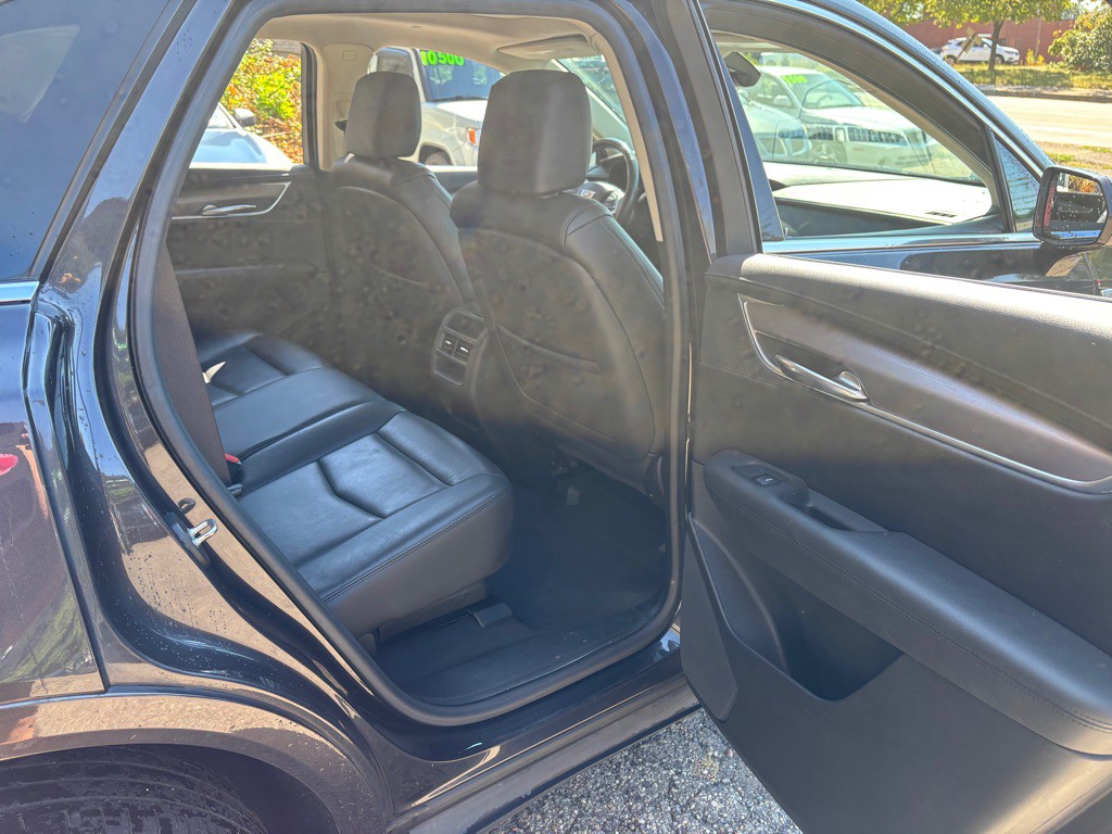 2017 Cadillac XT5 Image 12