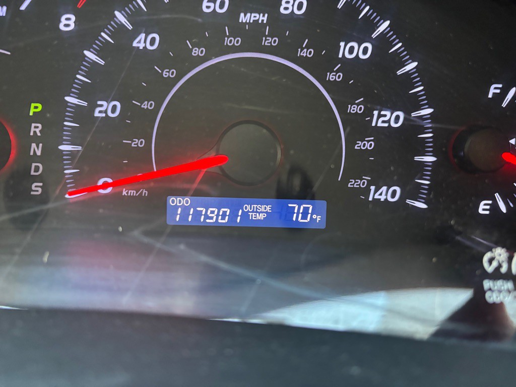 2011 Toyota Camry Image 14