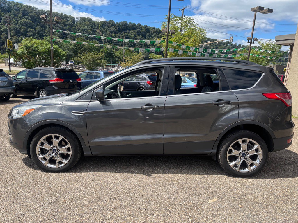 2016 Ford Escape Image 2